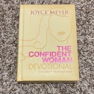 The Confident Woman Devotional - Gold